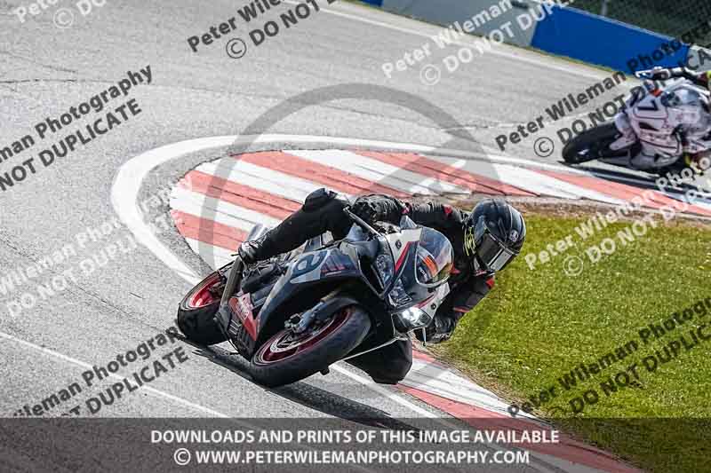 donington no limits trackday;donington park photographs;donington trackday photographs;no limits trackdays;peter wileman photography;trackday digital images;trackday photos